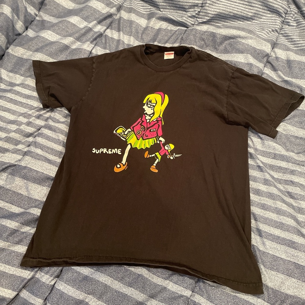 supreme graphic tee lightly used in great condition super comfy fits a large